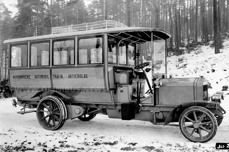1911 stellte Scania-Vabis den ersten Motorbus Schwedens auf die Räder. Foto: Scania