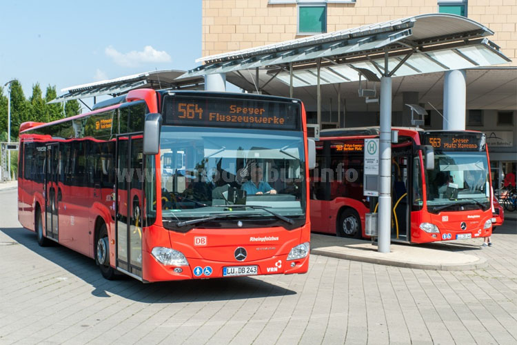 Kundenwünsche werden wahr: Das Buslabor von DB Regio Bus. 