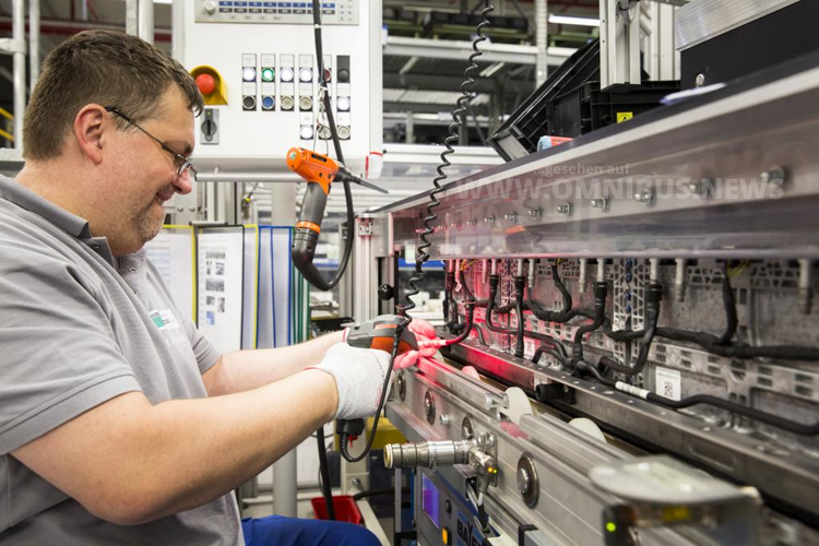 Daimler investiert 500 Millionen in eine neue Batteriefabrik am Standort Deutschland. Foto: Daimler