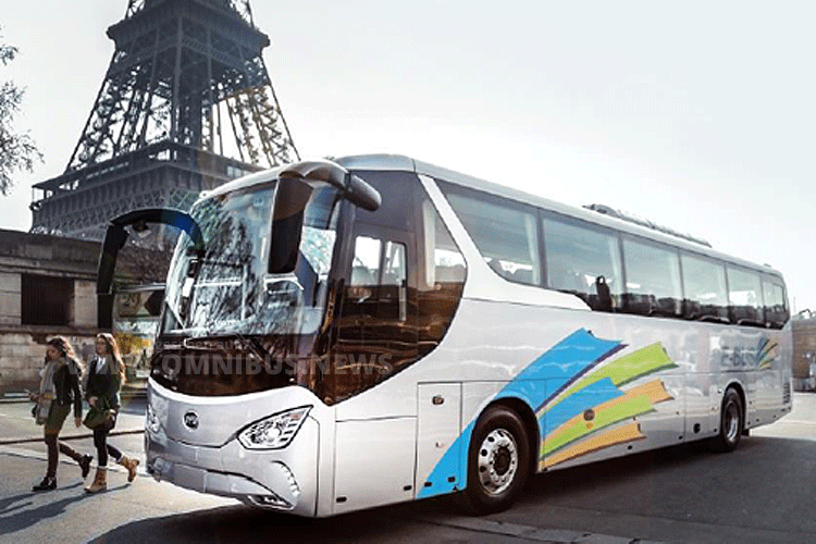 BYD startet mit dem elektrischen Reisebus C9 auf dem französischen Markt. Foto: BYD