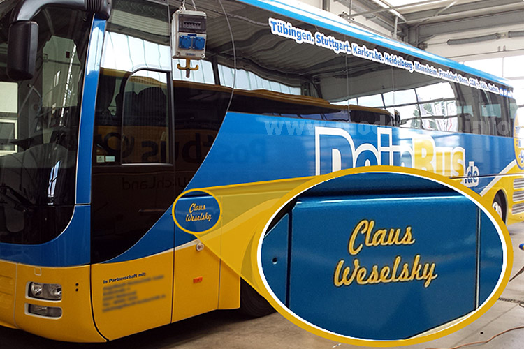 Als Dankeschön für die neuen Fahrgäste tauft  DeinBus.de einen Bus auf "Claus Weselsky". 