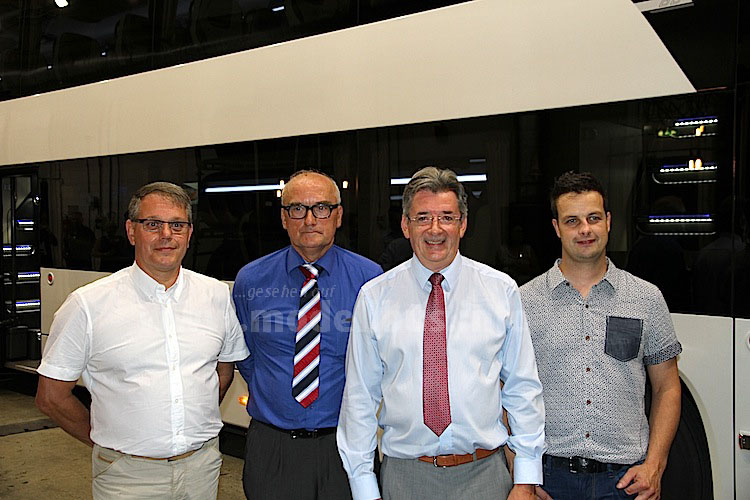 Das FDD2-Projektteam: Thieu Kuipers (Chief Engineer); Tjeu Jacobs (Manager Engineering); Frank van Geel (Managing Director) und  Arjan van Mierlo (Chief Engineer).