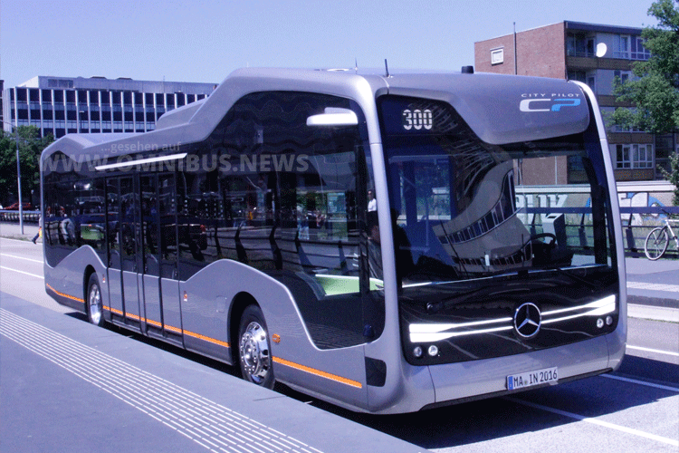 Daimler Mercedes-Benz Future Bus