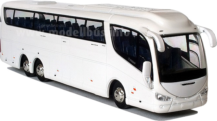Do it yourself: Eine Lackierung nach Wunsch ist möglich, Oxford Diecast liefert den passenden Modellbus in weiß aus. 