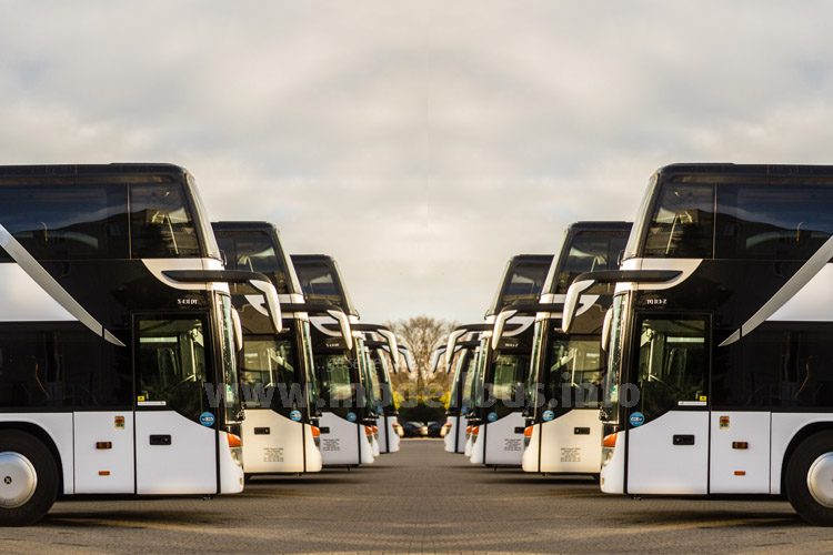 Berlin Linien Bus hat den Fuhrpark auf 130 Omnibusse aufgestockt. 