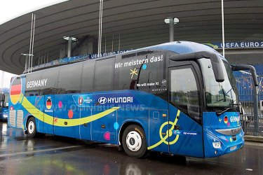 UEFA EURO 2016 Teambusse