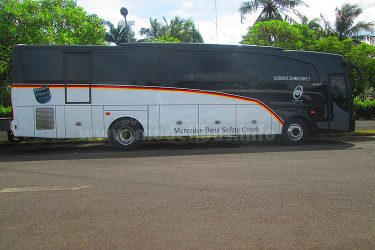 Trainingslager mit altem Mannschaftsbus?