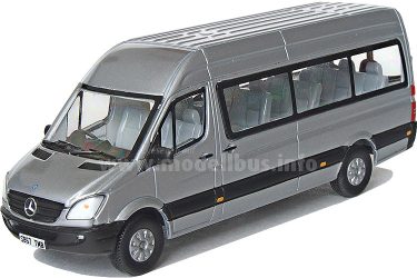 Traveliner Minibus