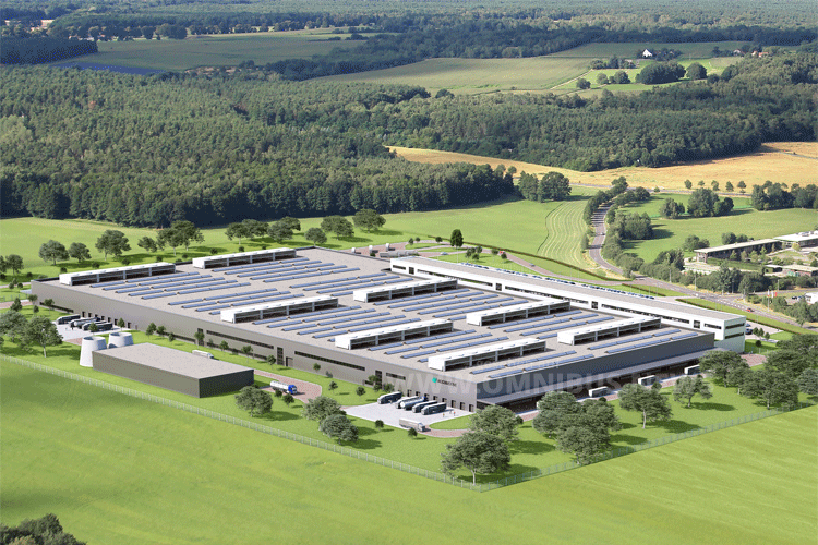 Daimler beginnt mit dem Bau einer zweiten Batteriefabrik bei der ACCUMOTIVE am Standort Kamenz. Die Produktions- und Logistikfläche wird mit der neuen Fabrik auf rund 80.000 m2 vervierfacht. Foto: Daimler