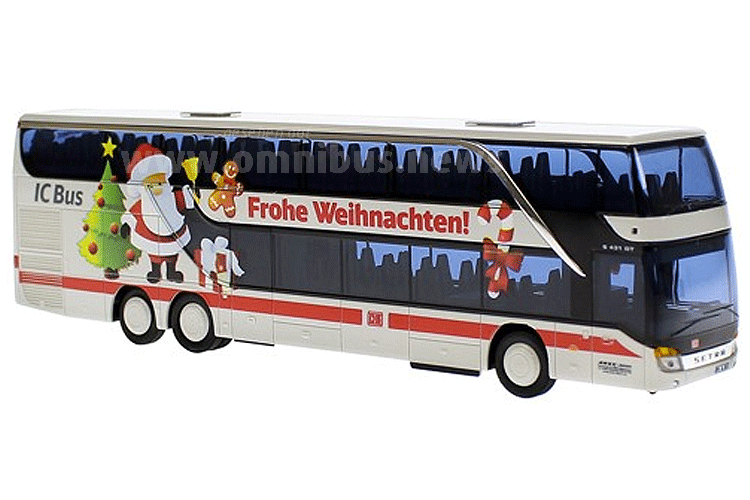 Die Deutsche Bahn als Betreiber des IC Busses wünscht: "Frohe Weihnachten!". Foto: AWM