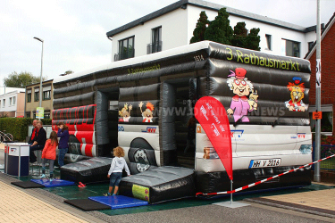 Der Hüpfbus ist da!