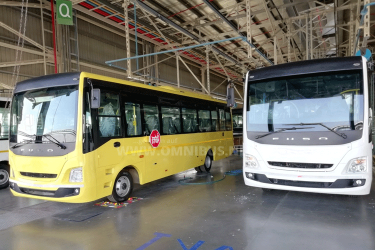 100ster FUSO aus Chennai