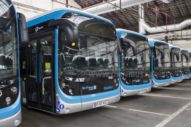 109 Bluebus für Paris